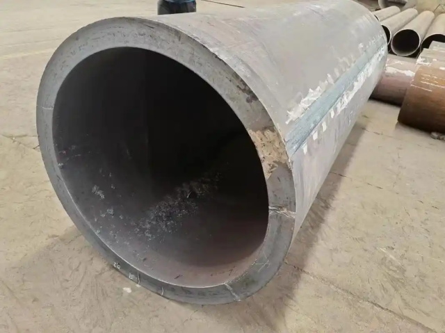 禄丰30CrMo大口径无缝钢管